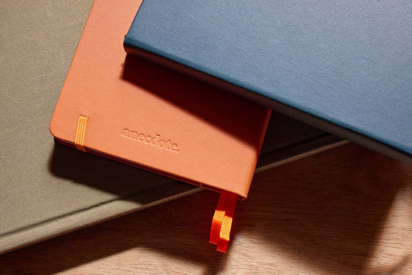 The Daily Planner - Hardcover with Library Buckram Cover: Evergreen