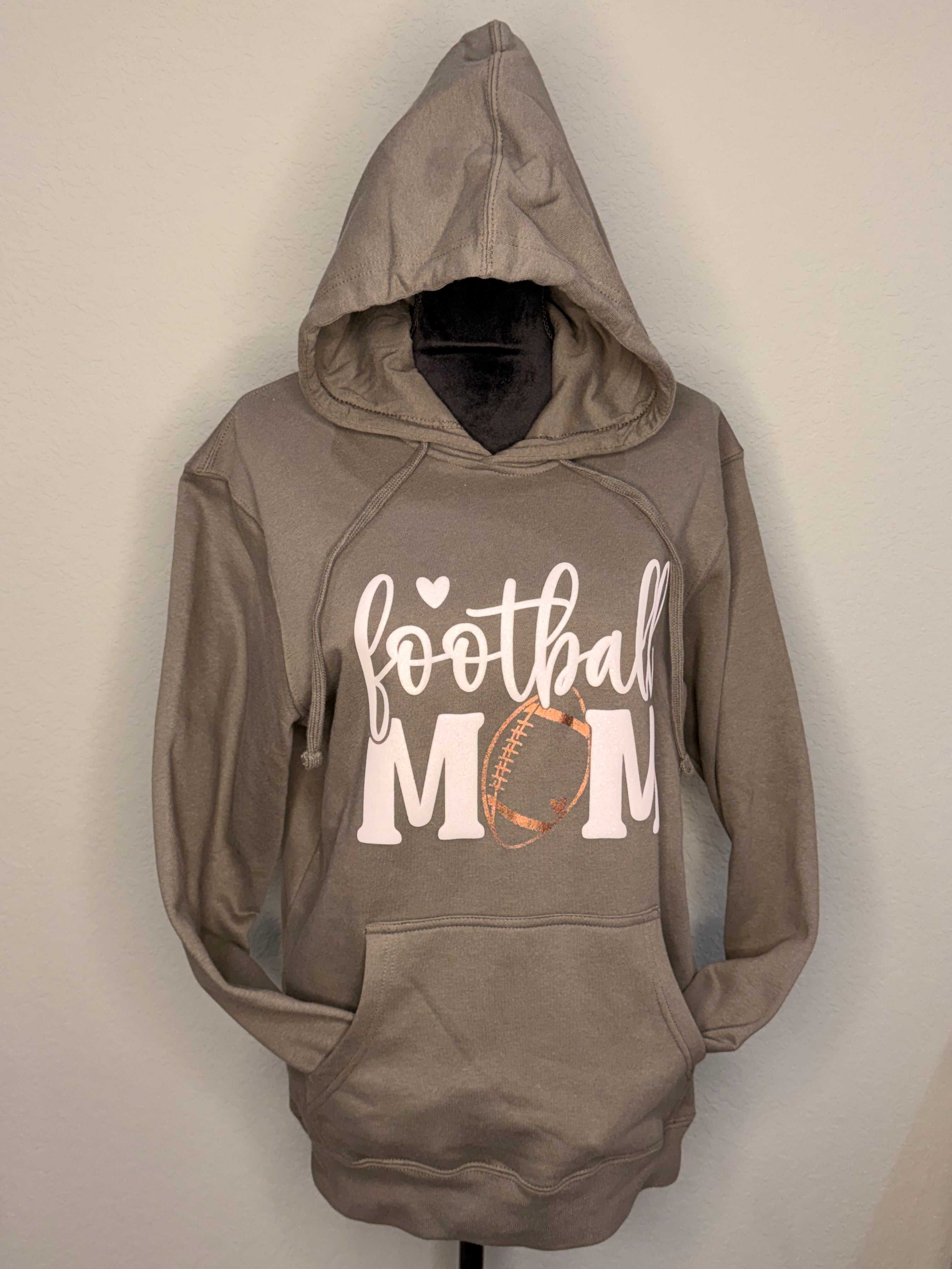 football mom puff and metallic front
